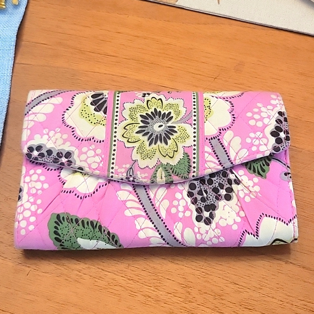 Vera Bradley Priscilla pink and green wallet